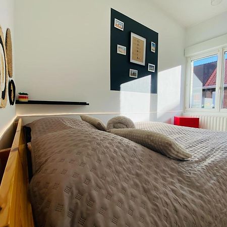 Chambre Privee Au Coeur De Calais Eksteriør bilde