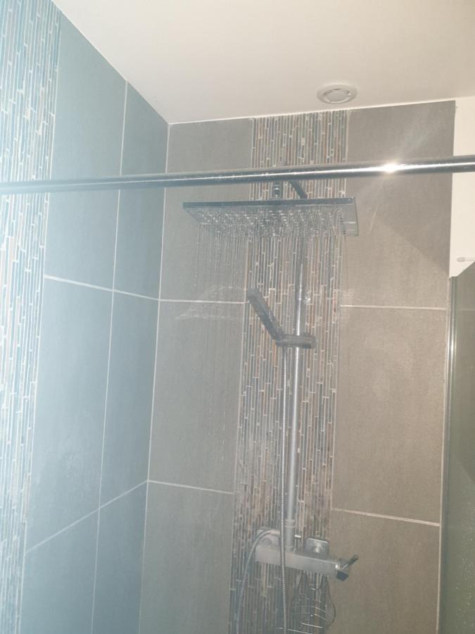 Chambre Privee Au Coeur De Calais Eksteriør bilde