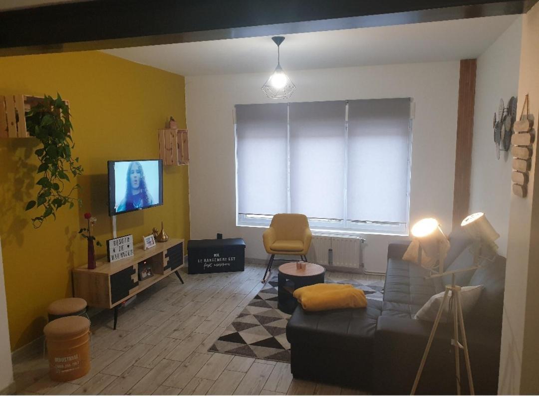 Chambre Privee Au Coeur De Calais Eksteriør bilde