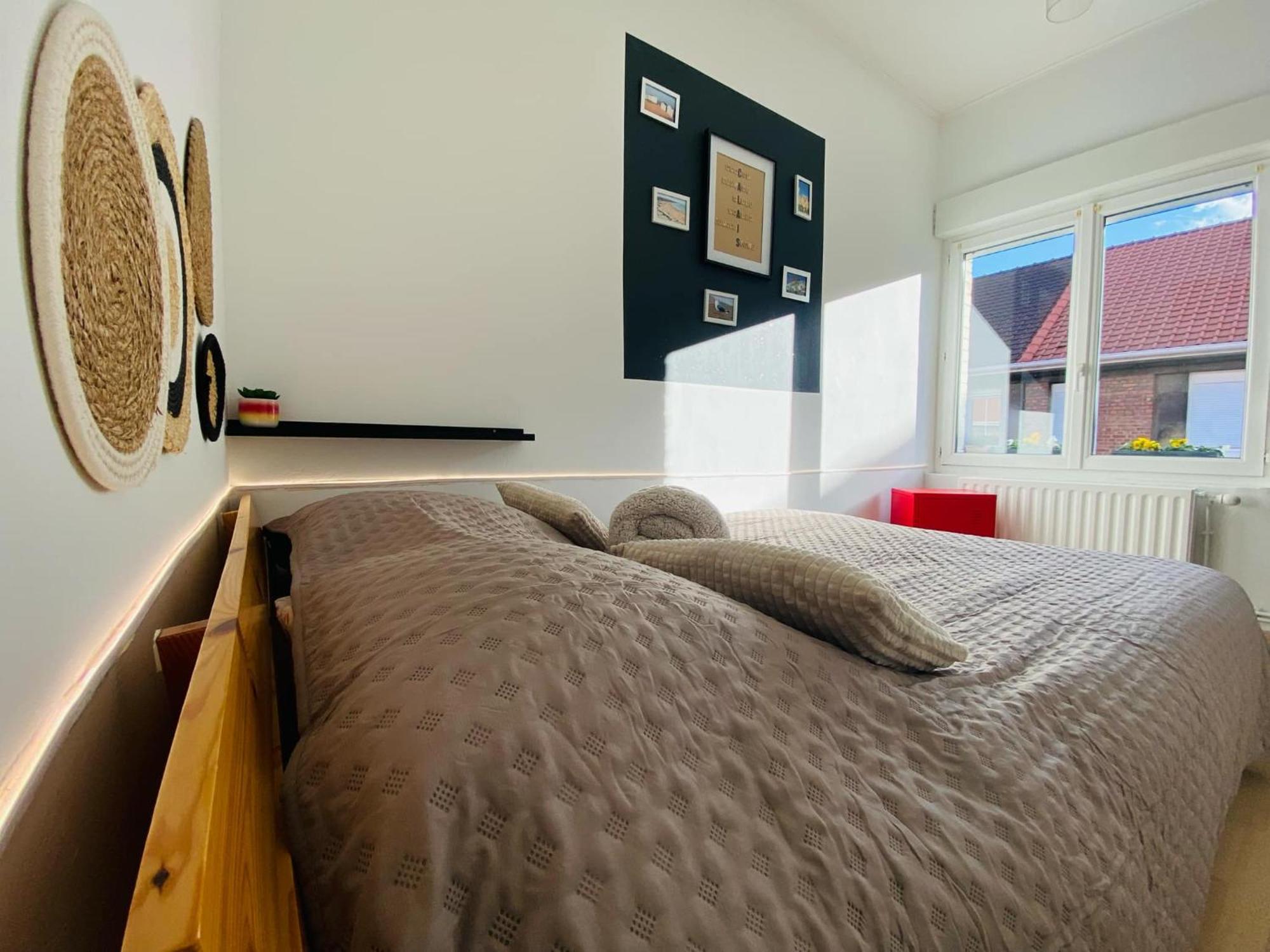 Chambre Privee Au Coeur De Calais Eksteriør bilde